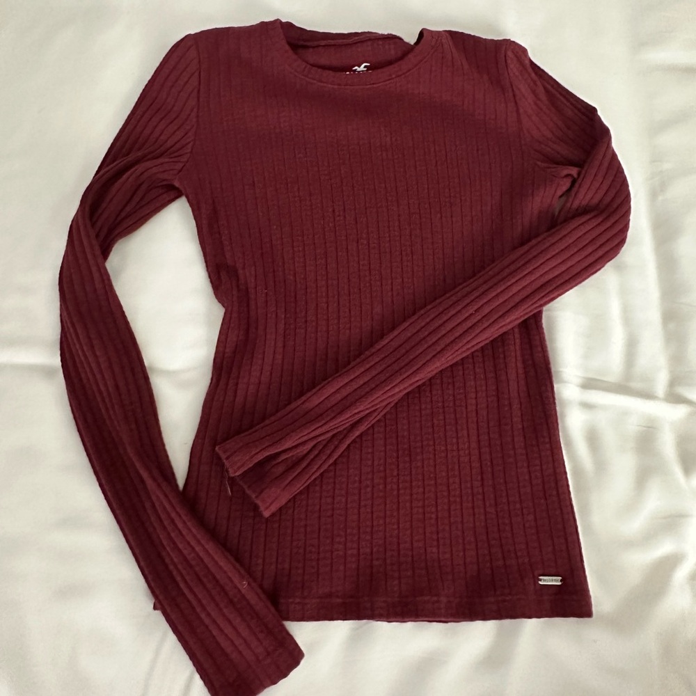 Fitted hollister long sleeve top